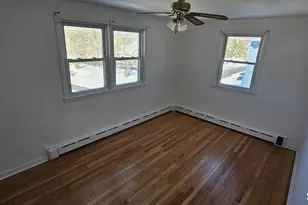 53 Martone St, Waterbury, CT 06708 - Photo 5