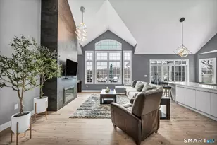 2 Tavistock, Cromwell, CT 06416 - Photo 9