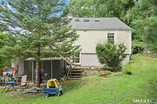 22 Beverly Rd, Trumbull, CT 06611 - Photo 23