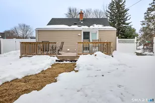 6 Norwich Ln, East Hartford, CT 06118 - Photo 29