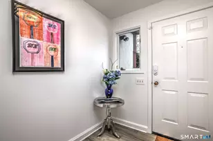 690 Forest Rd, West Haven, CT 06516 - Photo 3