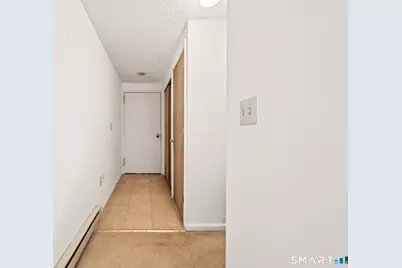 14 Newtown Road #B6, Danbury, CT 06810 - Photo 11