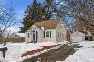 497 Parker Ave S, Meriden, CT 06450 - Photo 1