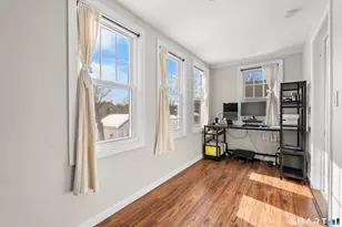 43 Crosby St, West Hartford, CT 06119 - Photo 21