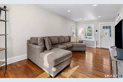 43 Crosby Street, West Hartford, CT 06119 - Photo 5