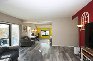 315 Heritage Vlg, Southbury, CT 06488 - Photo 11