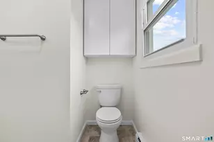 110 Burwood Ave, Stamford, CT 06902 - Photo 11