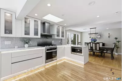 508 Highland Street, Wethersfield, CT 06109 - Photo 9