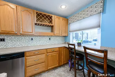 29 Mountain Laurel Court #29, Cromwell, CT 06416 - Photo 7