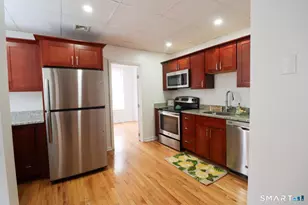 140 State St, New London, CT 06320 - Photo 5