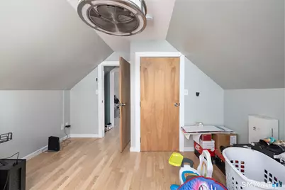 51 Rockridge Road, Waterbury, CT 06705 - Photo 15