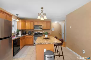 22 Neagle St, Naugatuck, CT 06770 - Photo 3