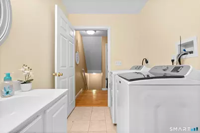 22 Neagle Street, Naugatuck, CT 06770 - Photo 25