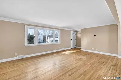 139 Walnut Tree Hill Road, Shelton, CT 06484 - Photo 3