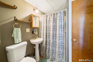 11 Lantern Ridge Rd, Beacon Falls, CT 06403 - Photo 35