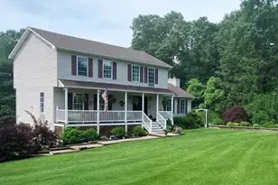 11 Lantern Ridge Rd, Beacon Falls, CT 06403 - Photo 37