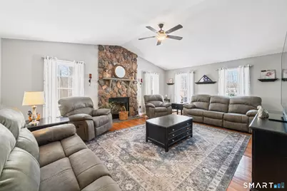 11 Lantern Ridge Road, Beacon Falls, CT 06403 - Photo 9