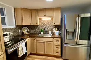 43 Vernon Ave, Vernon, CT 06066 - Photo 3