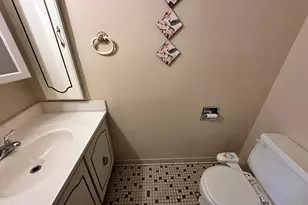 630 Longfellow Dr, Branford, CT 06405 - Photo 13