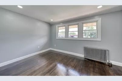 524 Broad Street, Bristol, CT 06010 - Photo 23