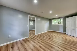 524 Broad St, Bristol, CT 06010 - Photo 33