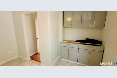 13 Lockwood Terrace, West Hartford, CT 06119 - Photo 5