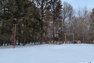 23 Woodpark Dr, Watertown, CT 06795 - Photo 13