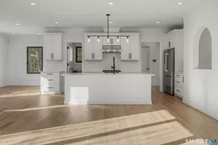 25 Spruce Mountain Trail, Danbury, CT 06810 - Photo 11