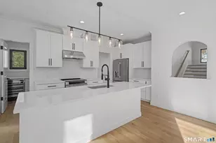 25 Spruce Mountain Trail, Danbury, CT 06810 - Photo 15