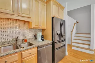 95 Gianna Dr, Manchester, CT 06042 - Photo 9