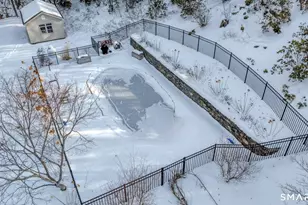 11 Catbird Ln, East Lyme, CT 06333 - Photo 5