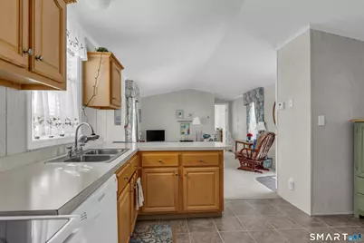 1 Jensen Court, Southington, CT 06489 - Photo 5