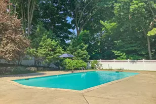 1 Megan Ln, Stamford, CT 06905 - Photo 31