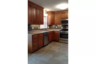 1 Hamilton St, New London, CT 06320 - Photo 13