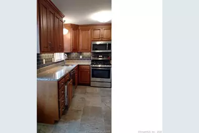 1 Hamilton Street #2, New London, CT 06320 - Photo 11