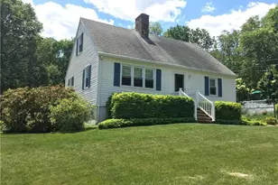 10 Milton Rd, Waterford, CT 06375 - Photo 3