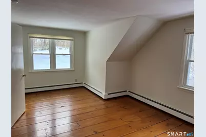 10 Milton Road, Waterford, CT 06375 - Photo 23