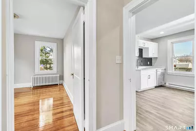 126 Thomas Street, West Hartford, CT 06119 - Photo 21