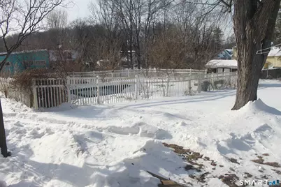 64 Fanway Avenue, Bristol, CT 06010 - Photo 15