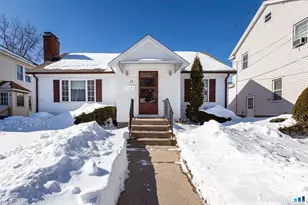 25 Nesbit Ave, West Hartford, CT 06119 - Photo 1