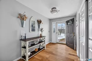 4 N Ridge Dr, Cromwell, CT 06416 - Photo 7