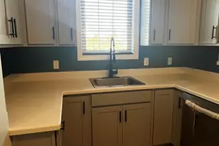 105 Richards Ave, Norwalk, CT 06854 - Photo 3