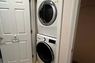 105 Richards Ave, Norwalk, CT 06854 - Photo 9