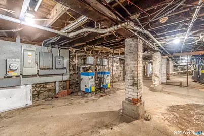 1322 Stratford Avenue, Bridgeport, CT 06607 - Photo 39