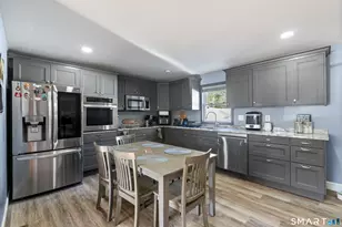 75 Berwyn St, Milford, CT 06461 - Photo 3