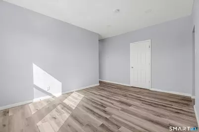 1220 Pembroke Street, Bridgeport, CT 06608 - Photo 13