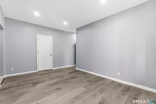 1220 Pembroke St, Bridgeport, CT 06608 - Photo 29