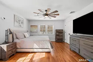 153 Fillow St, Norwalk, CT 06850 - Photo 21