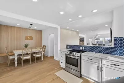 352 Pequot Avenue, New London, CT 06320 - Photo 11