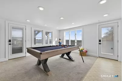 352 Pequot Avenue, New London, CT 06320 - Photo 27